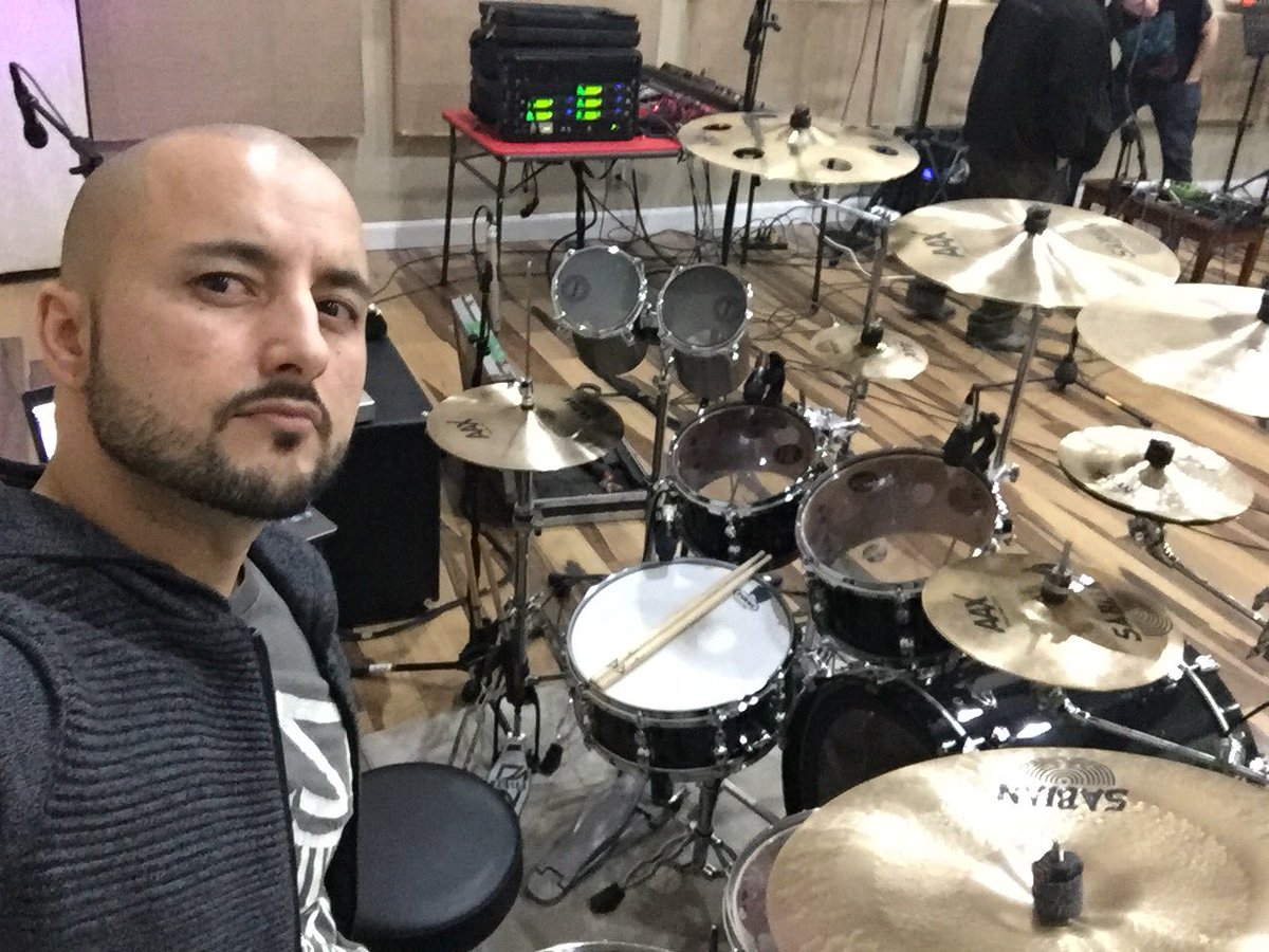 NonHumanEraBand's tweet photo. NonHuman Era rehearsal underway...contact Albert Chambers @basebinstudios to reserve your room. Best place in town! #studiobasebin #rehearsalspace #nonhumanera #crankitup https://t.co/HuBUdbNYb2
