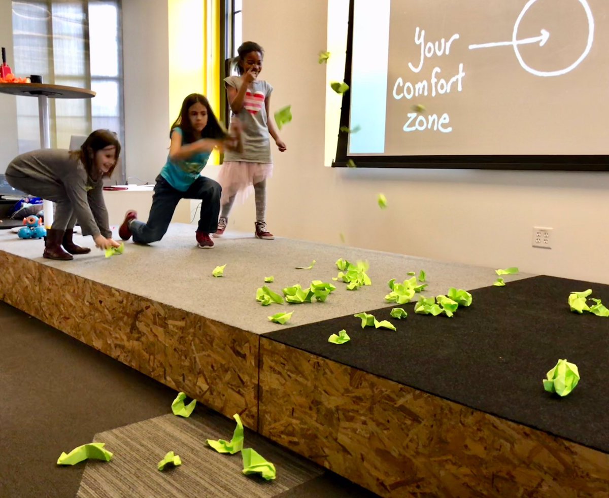 GSJKC's tweet photo. These prototypes are coming to life! #gsjam https://t.co/QUyUP6zCzL