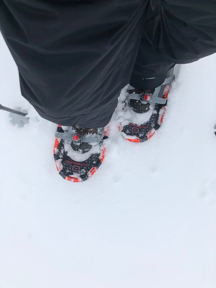 Today’s “beach shoes” come on spring!😎❄️