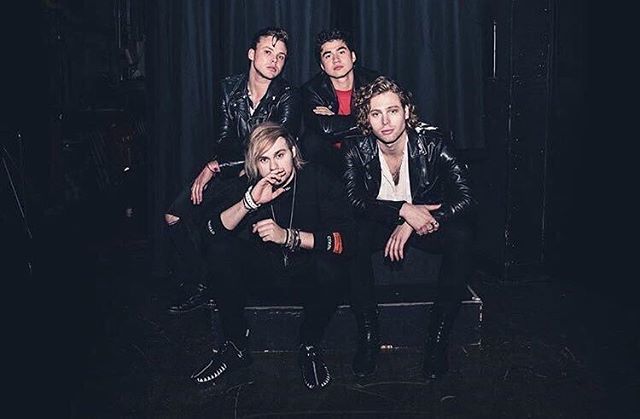 Luke5SOS's tweet photo. i❤️ https://t.co/CGbQPmxSUJ