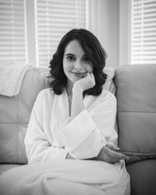 VanessaMarano's tweet image. Sunday Funday 😏 instagram.com/p/BgMf_GDDjZw/