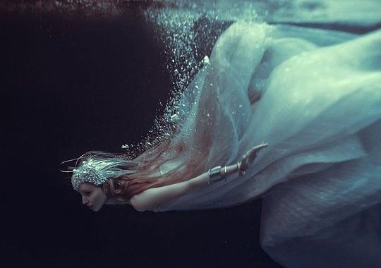 noveliciouss's tweet photo. I was made for another planet altogether. I mistook the way.
~Simone de Beauvoir
#amwriting
Ekaterina Belinskaya https://t.co/D40kqeZBPE