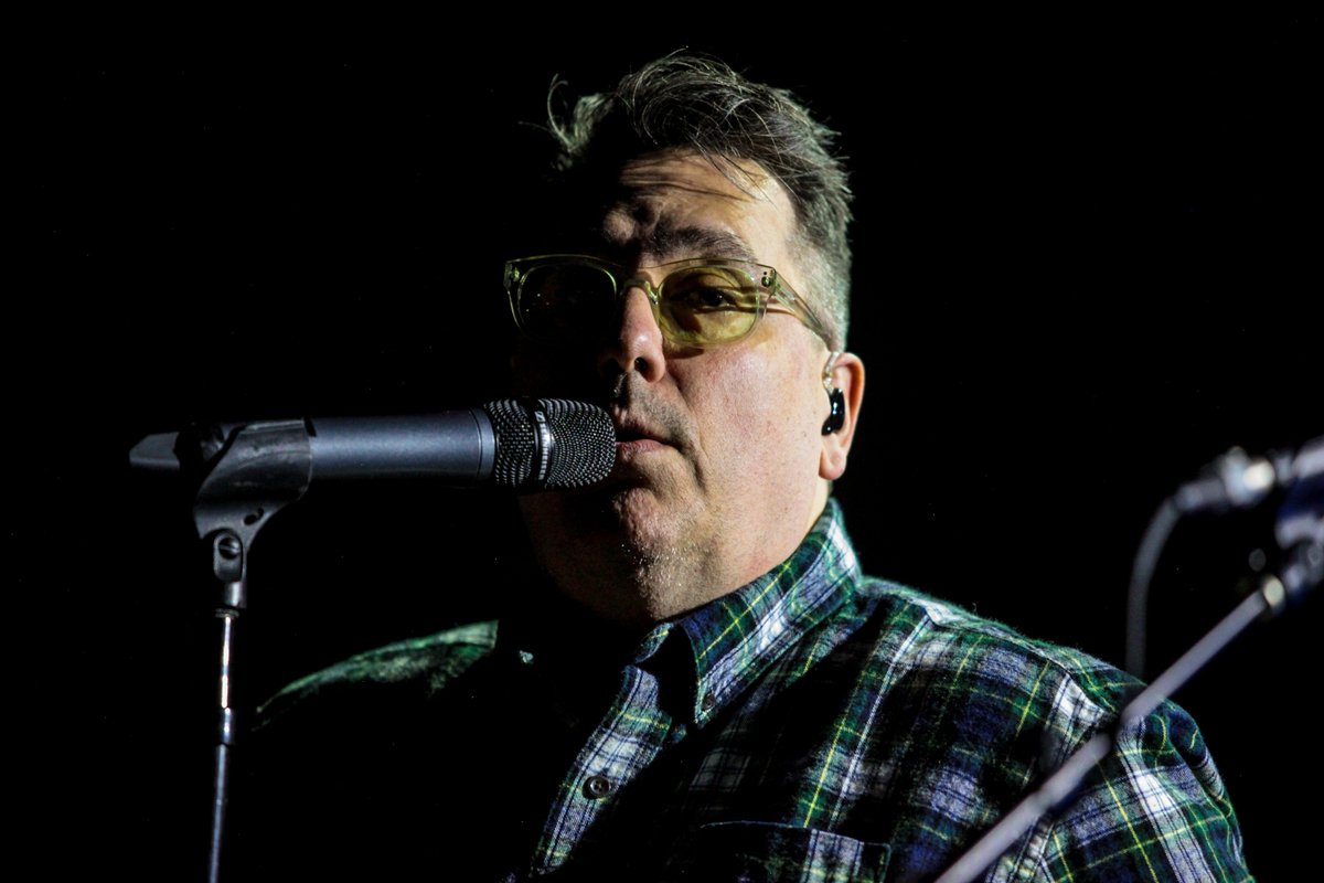AitchEye's tweet photo. @tmbg during their 2-set performance @gothictheatre in Denver, CO 

See more here https://t.co/1ZGLT5uQeV https://t.co/S8Mr3WXpJj