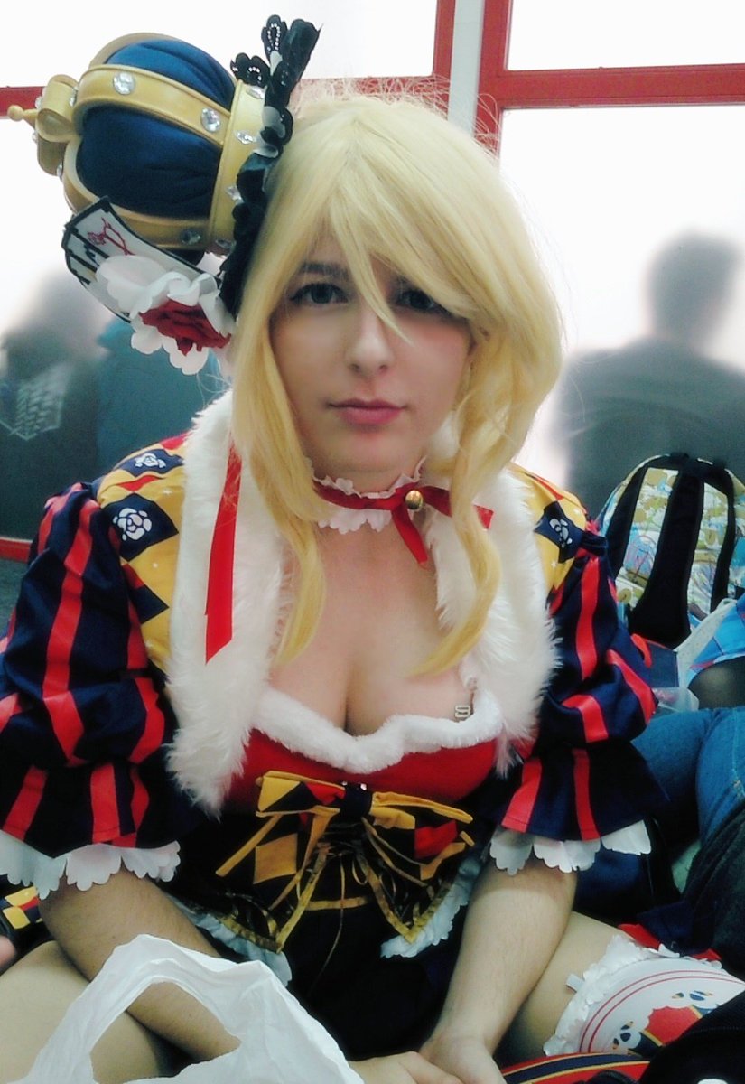 xAnotherSkin's tweet photo. #NozoEli en @FicZone 💜💙 ¿Para qué mentir? En las dos últimas fotos salimos ya hechas polvo por el cansancio, pero ha merecido muchísimo la pena ^^ #LoveLive #cosplay #FicZone #FicZone2018 #FicZone18 #μs #NozomiTojo #EliAyase #絢瀬絵里 #東條希 #コスプレ #のぞえり #ラブライブ ~ https://t.co/TLhsjgUwOI
