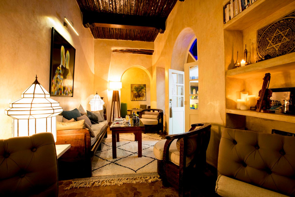 RiadEmotion's tweet photo. #Essaouira #Maroc #boutiquehotel #riademotion #GuestandHouse #guest #Mogador #riadEssaouira #luxuryriad #liveanexperience #riadmedina https://t.co/mMSpPjVehB
