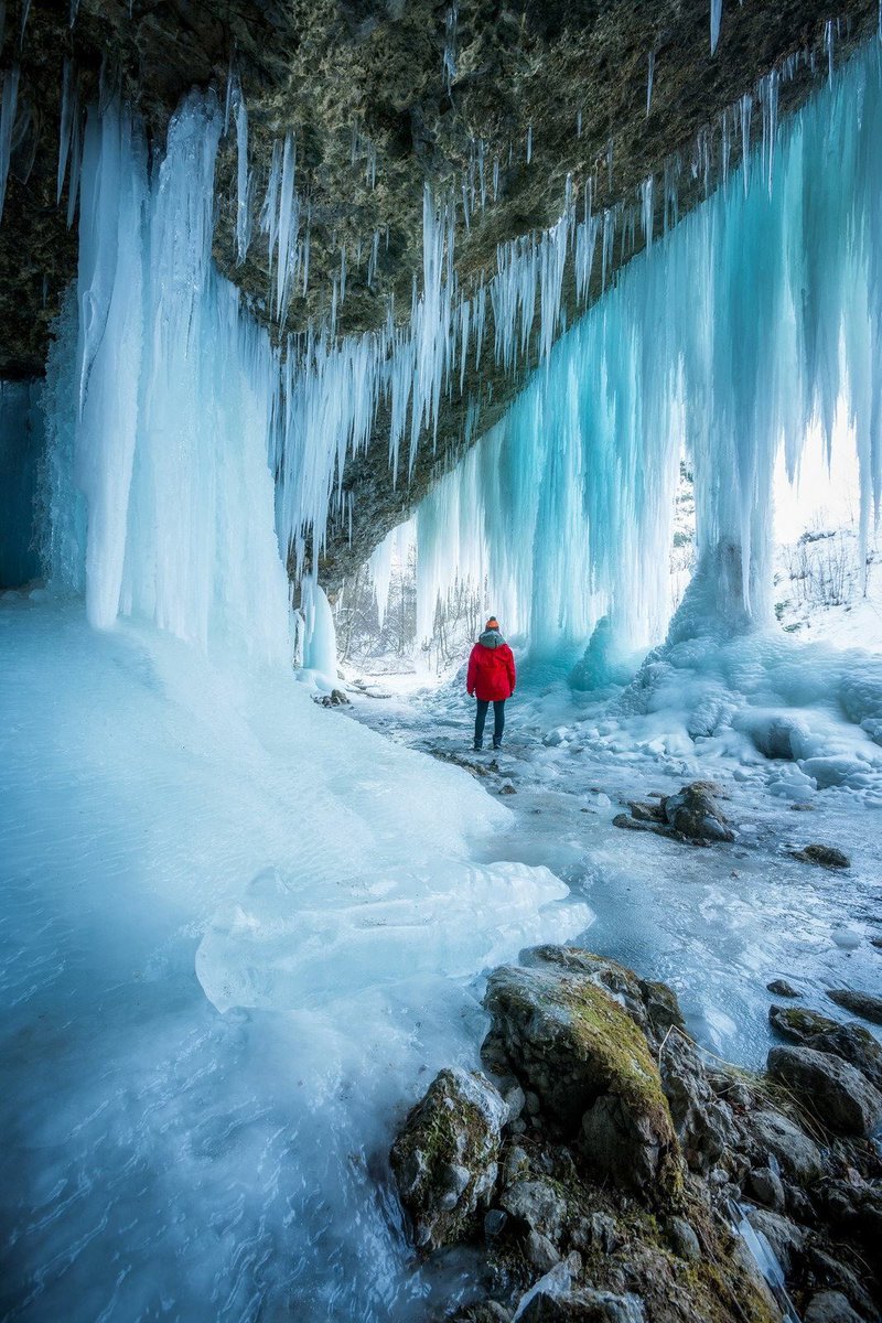 ThisIsSlovakia_'s tweet image. Frozen waterfall Siklava Skala near Matejovce nad Hornádom #ThisIsSlovakia ❄️🇸🇰
(📸Miroslav Sluk)  #Icefall #frozenwaterfall #gettyimages #500px #slovakia #winterwonderland ThisIsSlovakia.com @GettyImages @500px @BBC_Travel @travelchannel @GuardianTravel