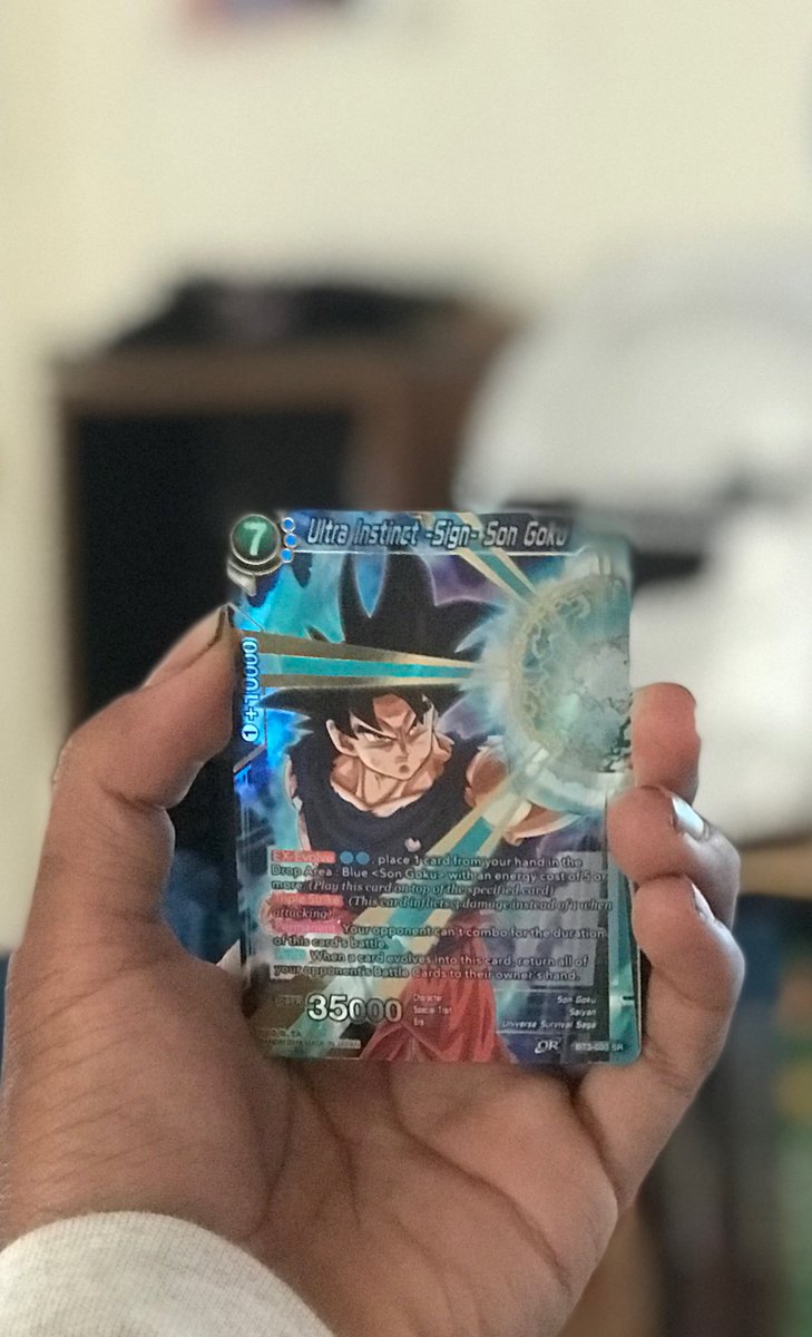 out_collecting's tweet photo. Saw your video yesterday @SSJonny_V and decided to buy a pack and pulled this 🙌🏾 https://t.co/DyVyBZEQM7