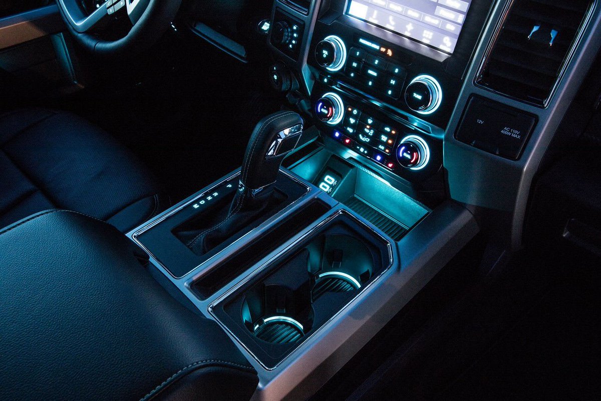 MonarchFord's tweet photo. The available ambient lighting in the 2018 Ford F-150 has us like: 😍. https://t.co/EpEow8zolD