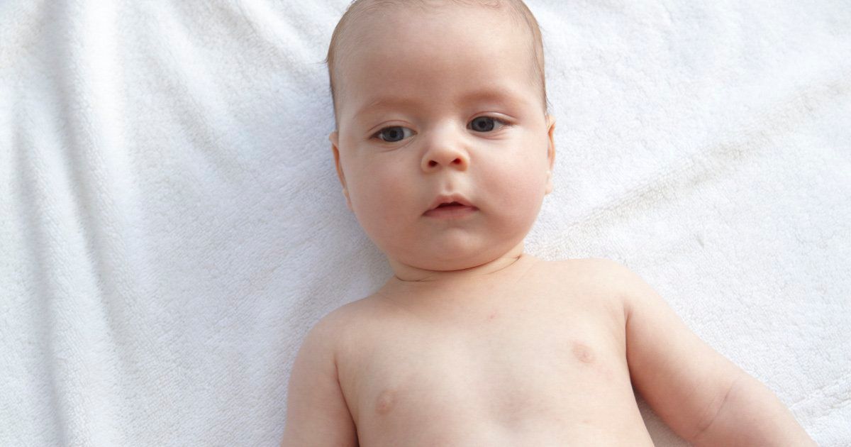 Is your baby suffering with constipation? Read our tips to help ease the symptoms: bit.ly/2nCcDnA