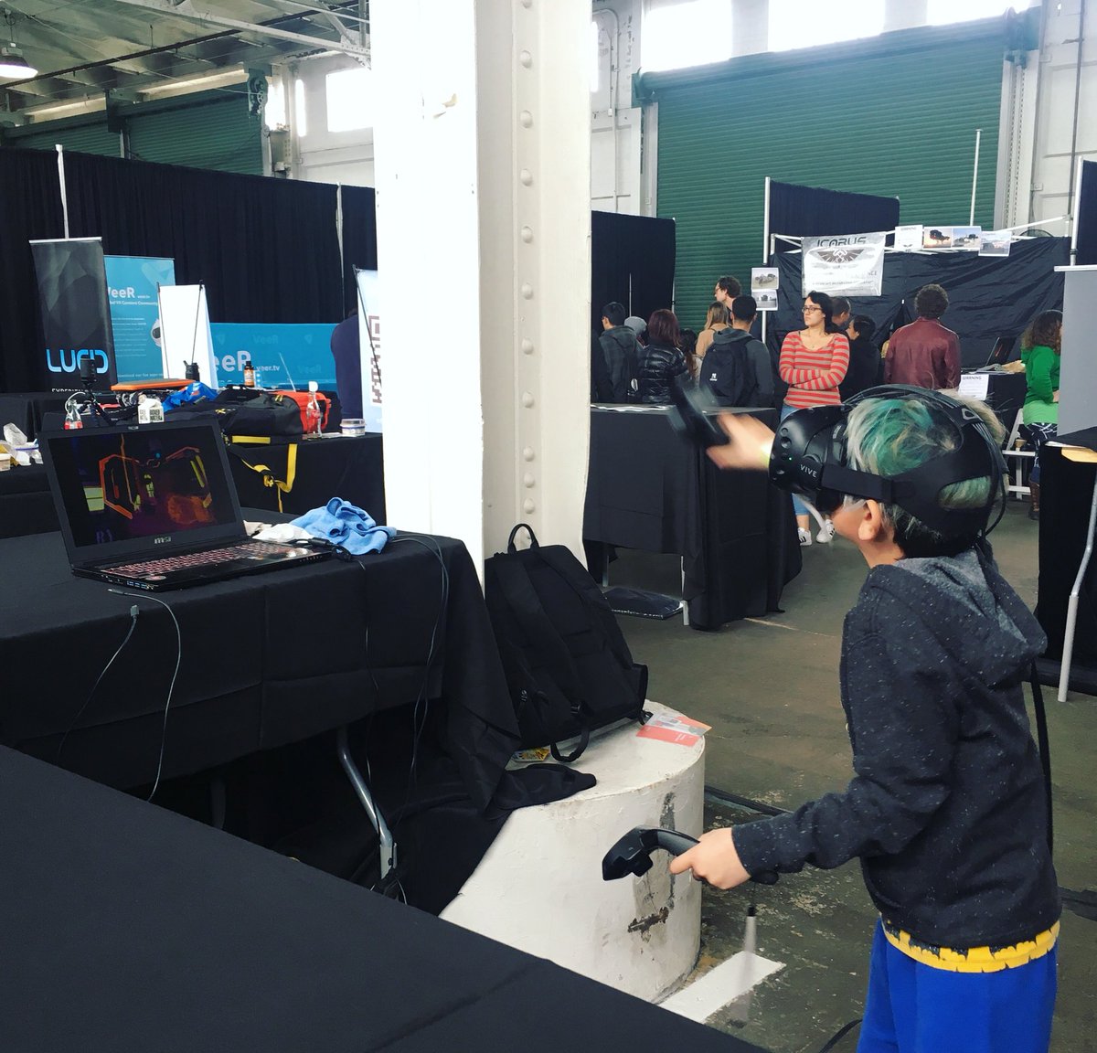 DeepMotionInc's tweet image. Thanks @worldsfairnano for a great weekend! #PhysicalSimulation #VR