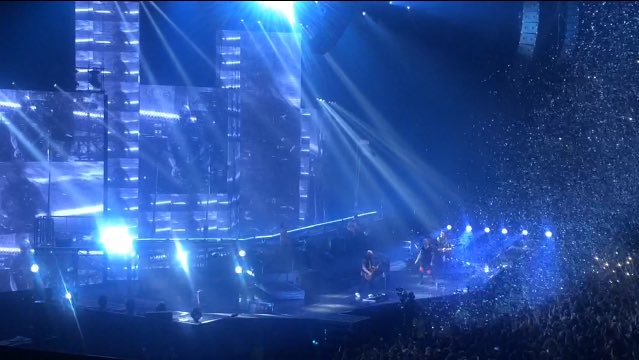 caitlin_TS's tweet photo. STANDING IN THE HALL OF FAME ✨💙
#WeSupportTheScript #HallOfFame #FreedomChildTour https://t.co/ve9NXcHxyA