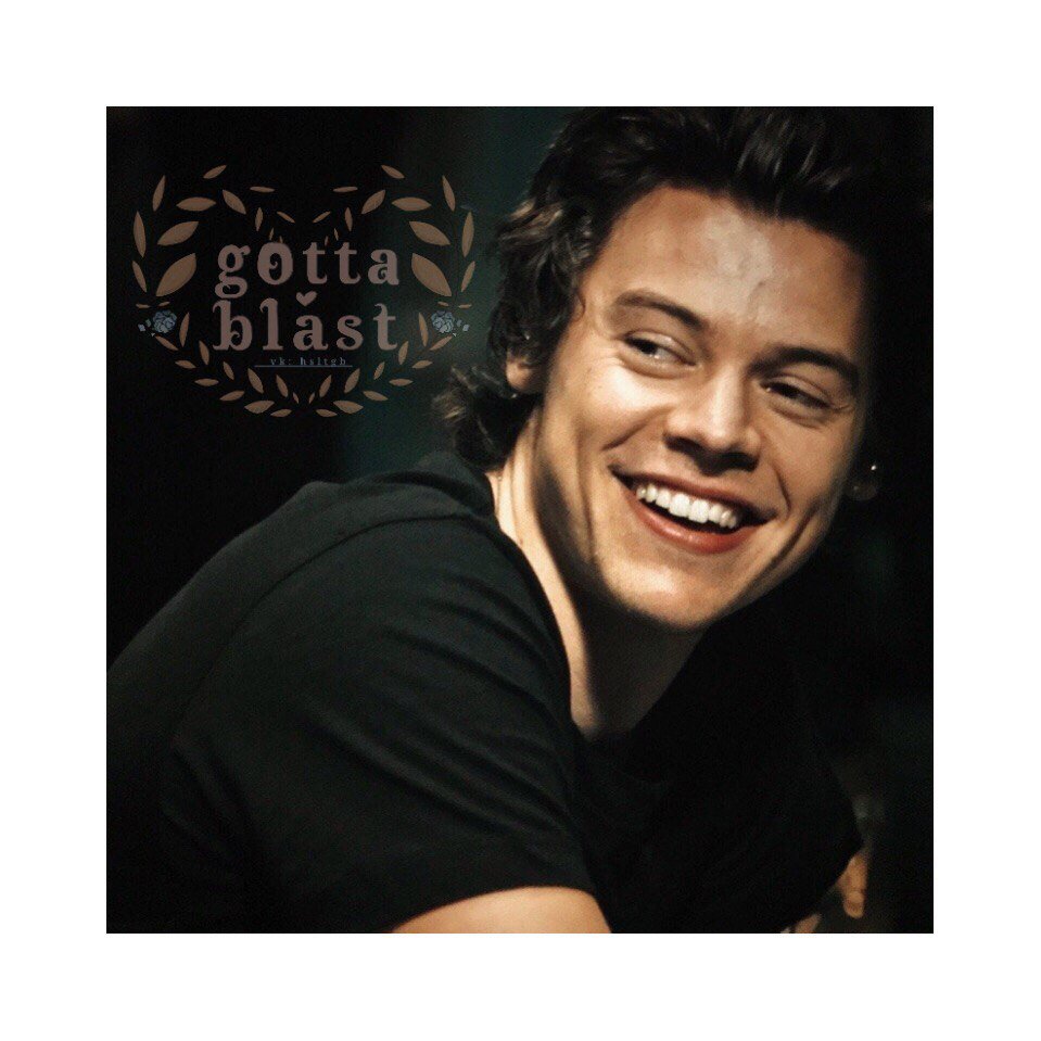 _anna_erm's tweet photo. #HarryStyles #HarryBestFans
#HarryStylesLiveonTourBasel
#HarryStylesLiveonTour2018 #HarryStylesBasel #OneDirection
#OneDirectionsBestFans #гарристайлс #гарри
*Ля, залепите ему рот скотчем!! Эта улыбка меня до инфаркта доведет!!! https://t.co/d0rLD71TRV