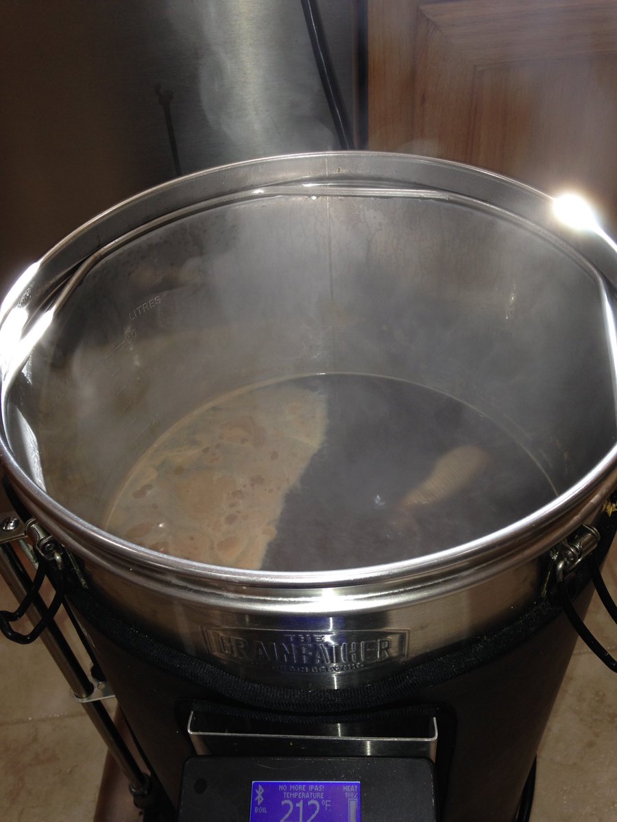 Brewing up a dark mild on the #Grainfather today. This machine makes brew day a breeze! #homebrew #beer #SundayFunday