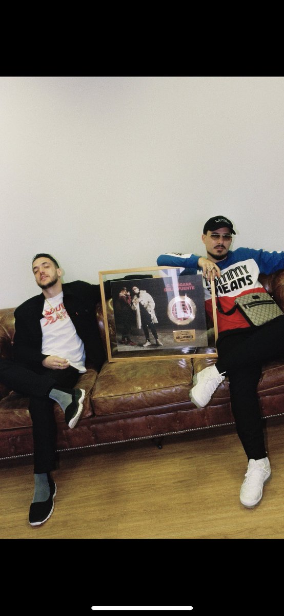 c_tangana's tweet photo. 💰 https://t.co/VZUXetJxE1
