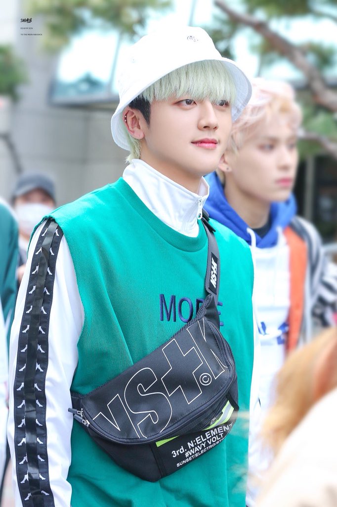picsyoungbin's tweet photo. https://t.co/FocnL3pMm1