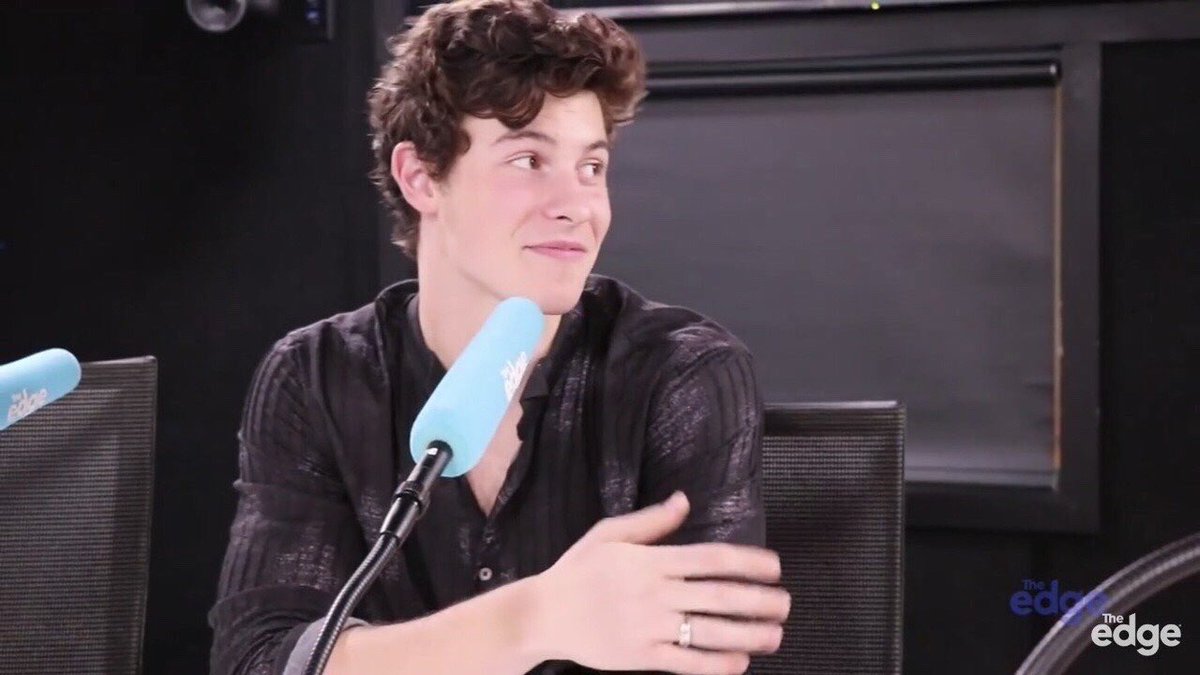 ProjetoChaoXujo's tweet photo. CEM RTS AQUI O MAIS RÁPIDO POSSÍVEL PARA AJUDAR O NOSSO PRÍNCIPE CANADENSE

#KCA #FavMaleArtistShawnMendes https://t.co/ScFMjZjYIm