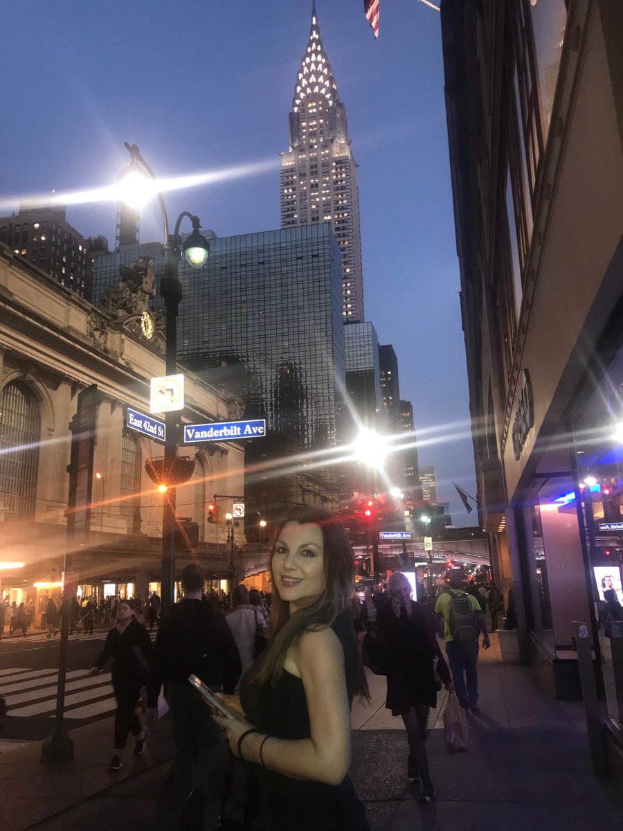 EffieStreida's tweet photo. 73F !! Yes, this was February 21st, in Manhattan!!
#iloveNYC #iloveNY
#EffieStreida #RealEstateAgent #RealEstate #NYbrokers #Realtor #RealEstateBroker #Commercial #Residential #RealEstatebyEffie #Effie #Streida #NYC #Manhattan #NewYorkCity #NewYork #UpperEastSide #ehuzz https://t.co/TbD0mu1zlh