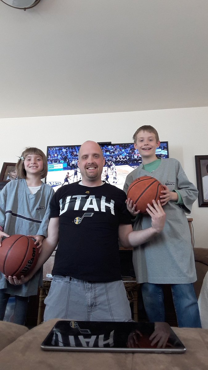 drbmRon's tweet image. #LesOlsonIT get another win #gojazz #TakeNote