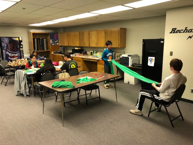 LevySpedEdCtr's tweet photo. We are getting ready for prom. Today was our first work day to make decorations. A big thanks goes to Levy staff and Bishop Carroll students for helping out today.  Amazing things happen Here! #WPSProud https://t.co/58UbSPR83A