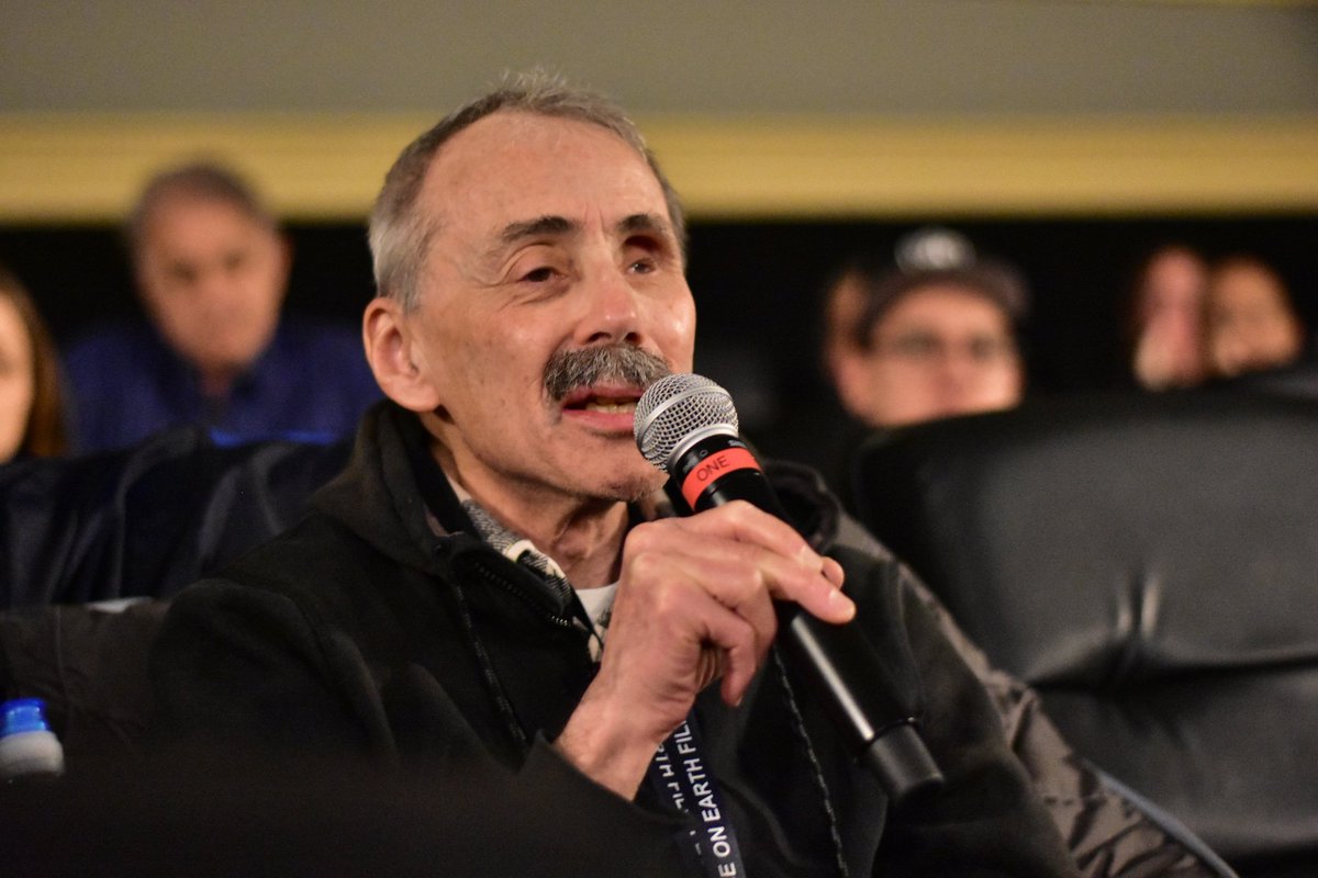 POEFF's tweet image. What an incredible and amazing Peacemakers Panel this afternoon. #POEFF18

"We have this one chance - one life. We have to take it." - Iraj Mesdaghi