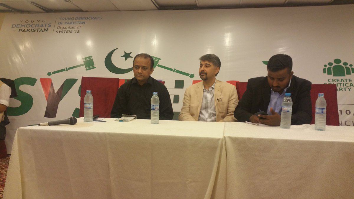 AliSuMiOfficial's tweet photo. 📚Closing Ceremony of 😘#System18 Chief Guest MNA @abidifactor 📚
👌Arts Council Karachi👌
@La_Zohaib https://t.co/N9kTFpEXOO