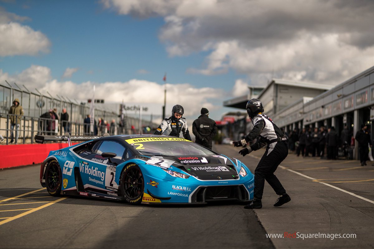 Transmission001's tweet photo. #SkiddMark's 'Top Twenty': A collection of some of our favourite images from the #BritishGT Media Day at Donington, including these of the brilliant Barwell Motorsport #Lamborghini Huracan GT3 of #LeoMachitski & #PatrickKujala
#GT #GT3 #GT4 #HuracanGT3
https://t.co/ByzWMr3b55 https://t.co/PZmJ8i0Xvg