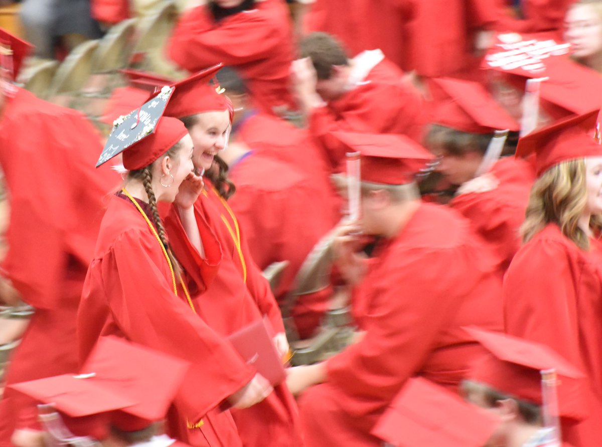 chall_kt's tweet photo. Happy birthday to the best friend a girl could ask for! Thanks for getting me through high school 😂 Love ya @annickarabida 😘💚💜 https://t.co/6la4AwVLSa