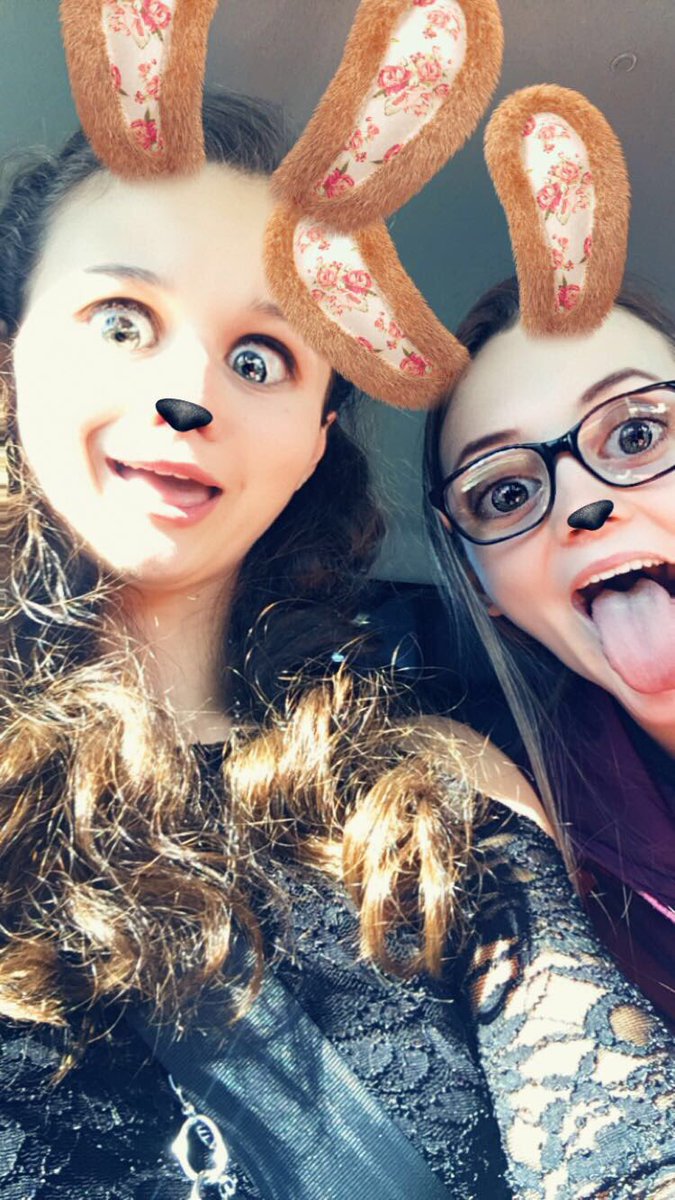 chall_kt's tweet photo. Happy birthday to the best friend a girl could ask for! Thanks for getting me through high school 😂 Love ya @annickarabida 😘💚💜 https://t.co/6la4AwVLSa