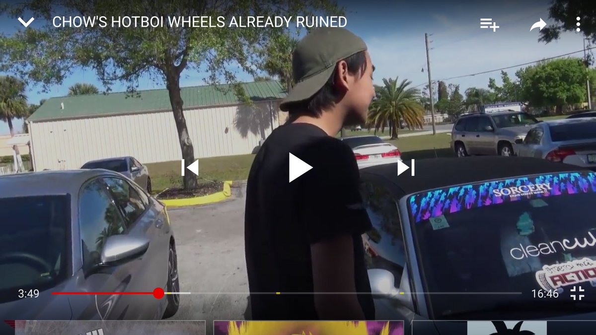 2Jmoney21's tweet photo. That moment when @v2lab / @SXRCXRY #sorcery banners make it on a #haggardgarage video.
#v2lab #carculture #sorcery https://t.co/dsUuEouWOc