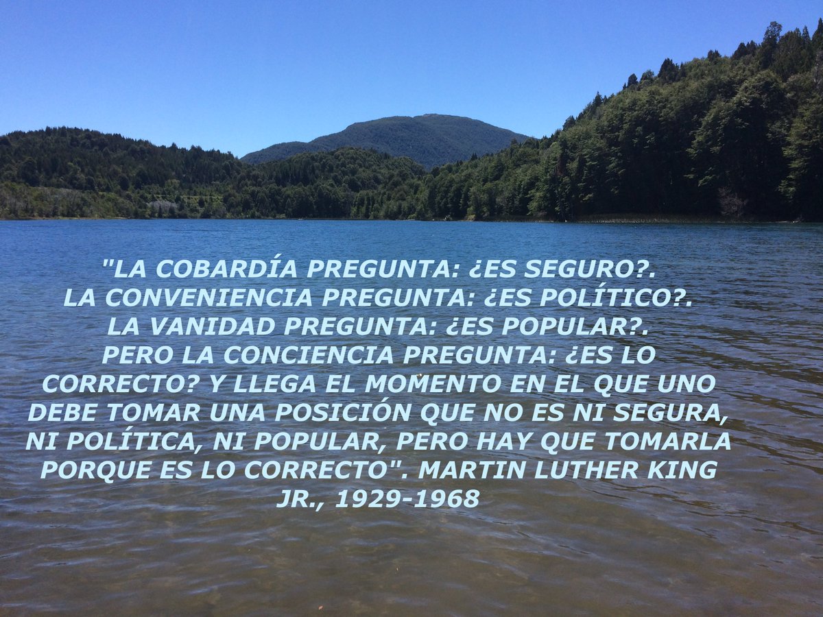 pablobarabaschi's tweet photo. La integridad tambalea cuando una persona no decide de acuerdo a sus convicciones sino de acuerdo a sus conveniencias. 
Porque “politicamente correcto" es lo mismo que hipócrita.
Porque necesitamos dirigentes a quienes la conciencia todavía les haga alguna pregunta
#SiALaVida https://t.co/vvnhoFRVzT