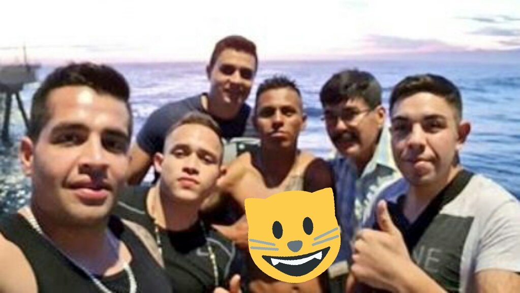 KarlaVqz4's tweet photo. @Adriana29423343 @ManceraMiguelMX @Bomberos_CDMX_ @ElBigDataMx @ElFinanciero_Mx @Reforma @ismaelff16 Quién es el acarreado, gato, arrastrado??? No te queda decir esas cosas pinche cuasimodo @aaronromeo2 😂😂 https://t.co/teLKGBi5Fb