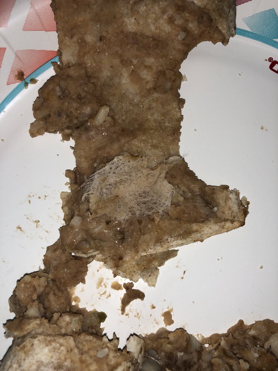 mikesea212's tweet photo. Been waiting a week now for Red’s burritos to get in contact with me... perhaps they don’t take these matters seriously @RedsBurritos https://t.co/Q6ngGTuAcd