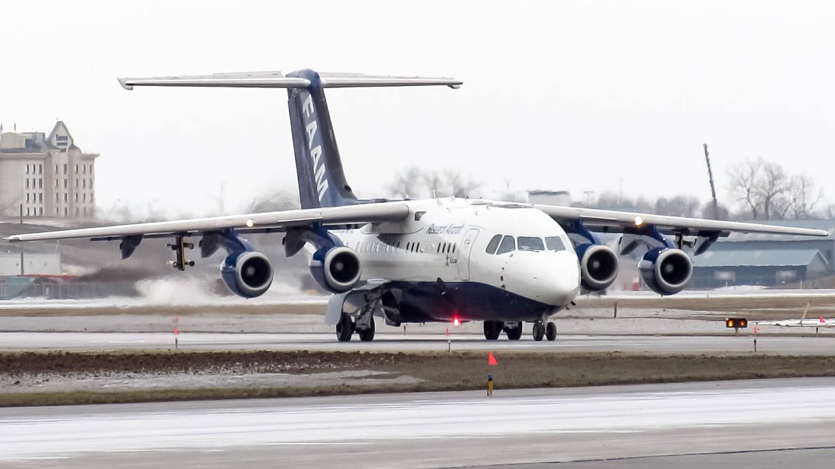 Mark__Brandon's tweet photo. VIDEO: @faam146 @BAESystemsInc #Bae #B463 #B146 departing @aeroportsMTL on special flight! What a cool aircraft, never seen this bird before! Awesome visit
Video: https://t.co/kQ4tlVROKS https://t.co/JiVOw6D9v3