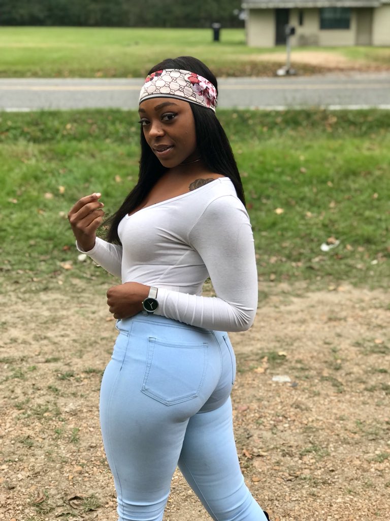 vintagezee__'s tweet photo. #FinePeopleFromMississippi 👑 https://t.co/09WEvCJi0l