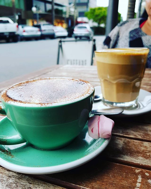 It's Monday, it's chilly, it's the perfect day for a warm drink or two (or three...or four...) at one of the many cafés in town. This one's from Oceanus Cafe along Hurstmere Road, thanks for sharing Hungryexplorer. What's your favourite Taka café? #ilovetakapuna