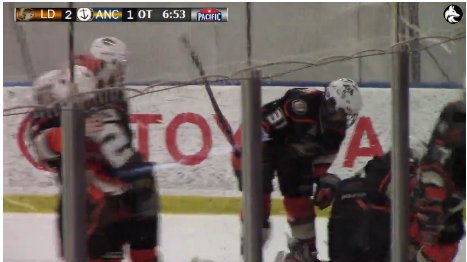 BDEHockey's tweet photo. And the  @LadyDucksHockey win it in OT! What an end to an incredible tournament! Happy to have been a part of it and look forward to covering the actin again soon! #2018PDC https://t.co/iBsM4M9vSv