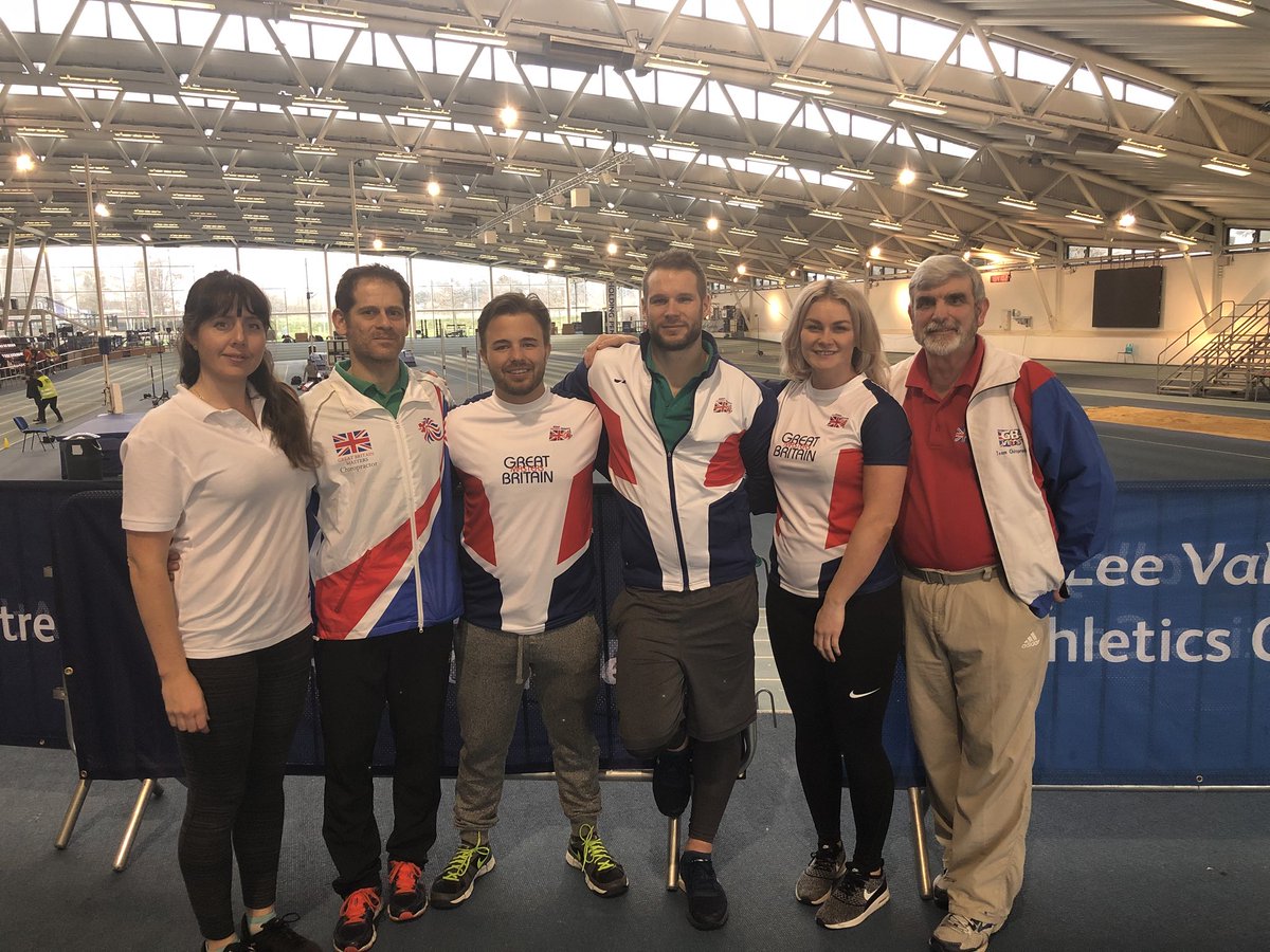 DanMorganChiro's tweet photo. Awazing weekend treating the athletes at the British Masters Indoor Athletics! Great team and a fantastic experience! https://t.co/v4m6r5brCg