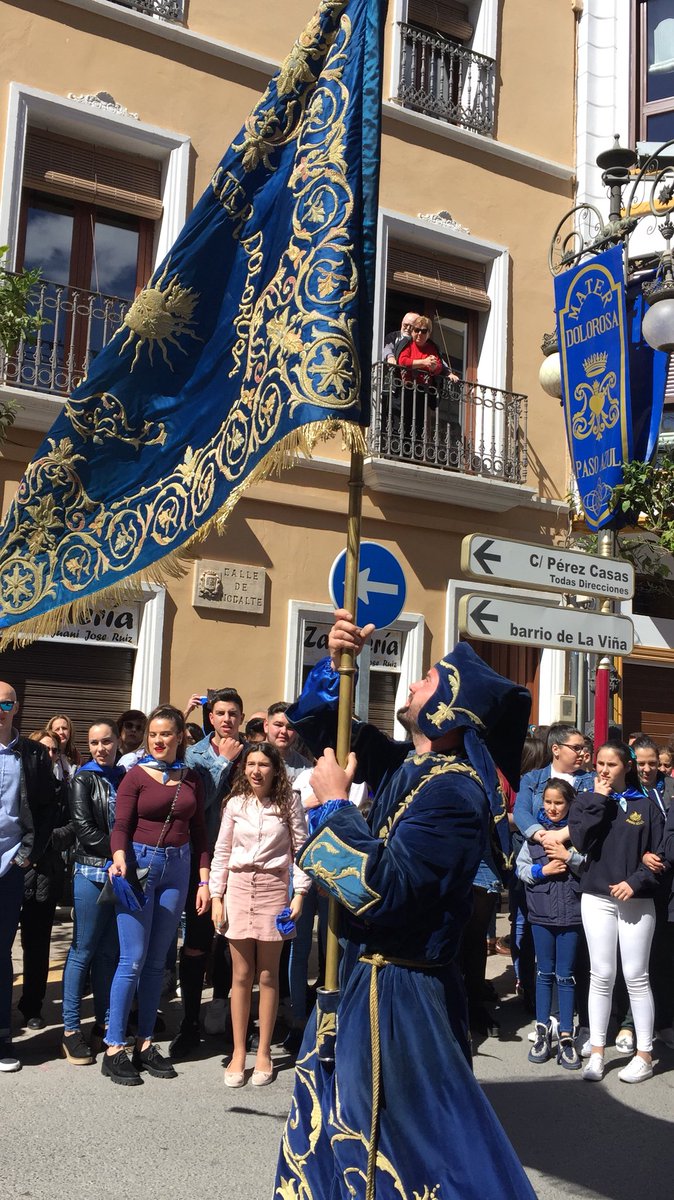 Marieen31's tweet photo. Lorca es azul. #semanasantadelorca #AnuncioAzul 2018 https://t.co/sicDVZT0jL