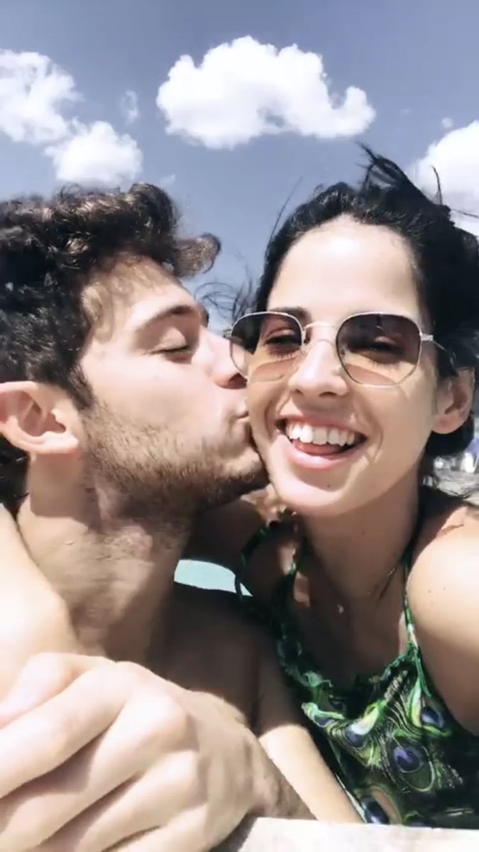 beautyloveRC's tweet photo. el amor ❤️❤️❤️❤️❤️ @kndmolfese @_ruggero #ruggelaria https://t.co/l93V5SJ6EI