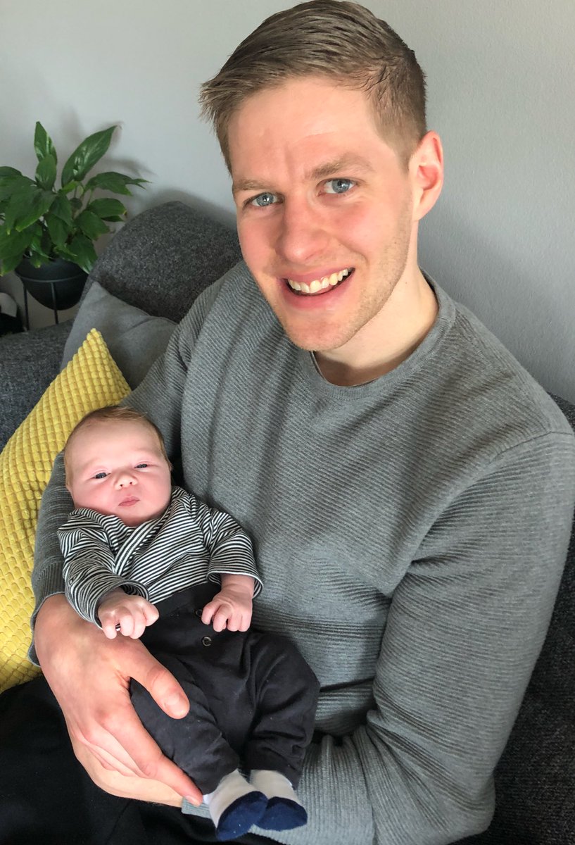 “Beint í Magg” sagði þessi litli þegar <a href="/maggimar/">Magnús Már Einarsson</a> tók hann í fangið.