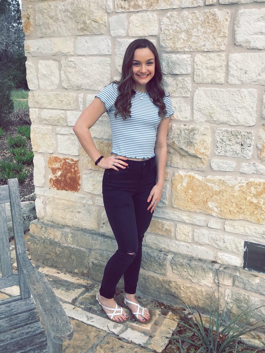 emilysutton06's tweet photo. Austin Tx🌼 https://t.co/HquE4XBSff