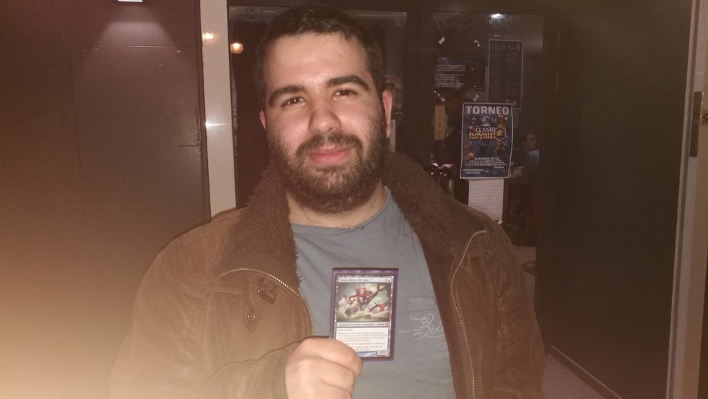 PamplonaModern's tweet image. Finalmente, tras llegar a la final Ander y Pablo, Pablo ha logrado ganar y coronarse como campeon de este #SundayNightMagic 
Os esperamos a todos el domingo que viene en la liga de marzo! #PamplonaEsModerna