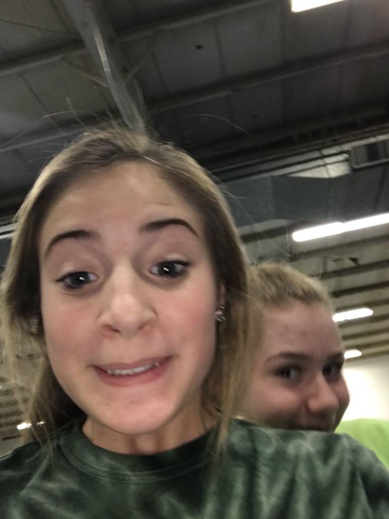 BCHS V. Cheerleading tweet media