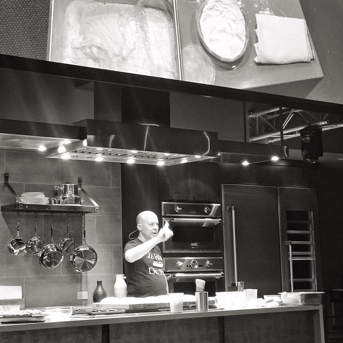 bayerpr's tweet photo. It's @SullivanBakery's @jimlaheyssb talking bread @CIALeadership's #CIAFS! Thanks, @annemcbride … https://t.co/kakrbz4hoO https://t.co/YuX2Ak1CKd