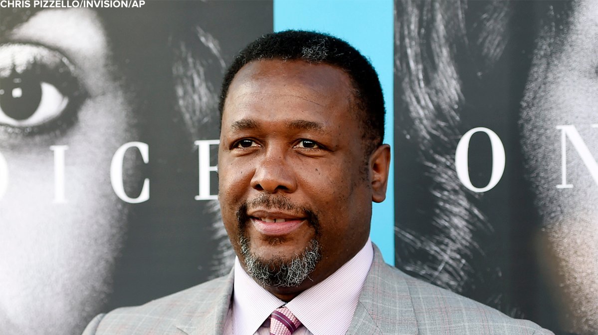 Actor Wendell Pierce, who played a Baltimore police detective on 'The Wire,' says the apartment complex he's developing in the city will have its grand opening next month. abcn.ws/2p7JrVt