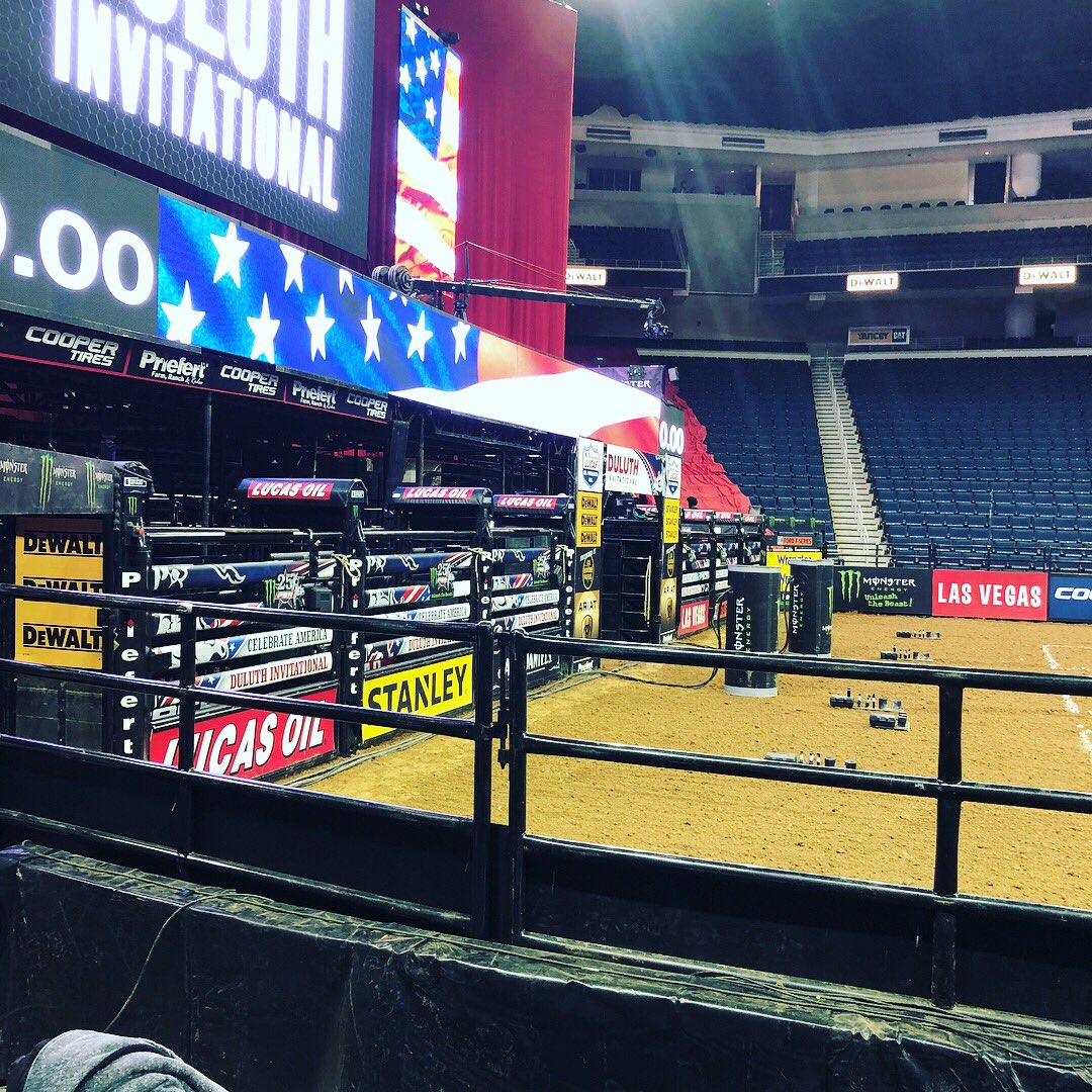 BButynski's tweet image. 