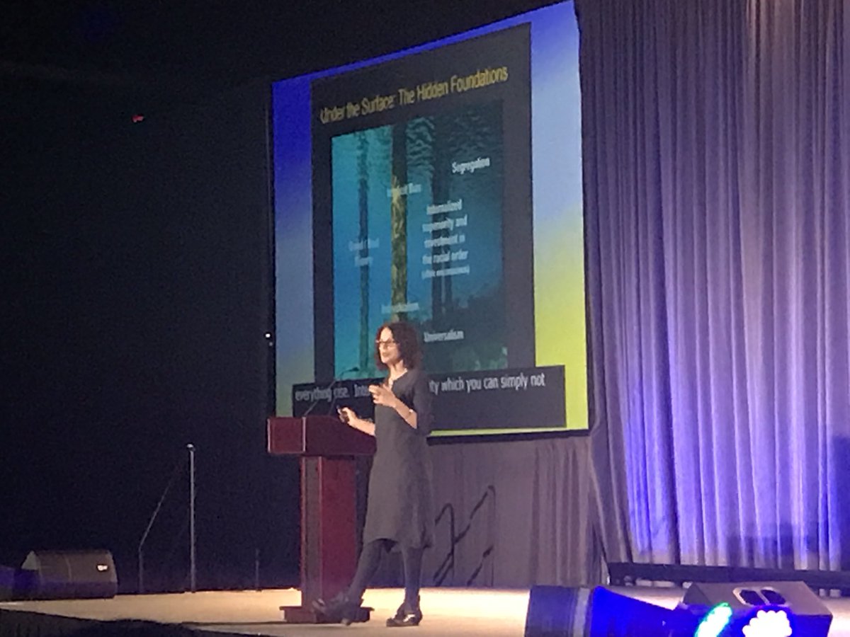mattfen12's tweet photo. Wow. 🤯 Thank you Dr. Robin DiAngelo. Just wow. #ACPA18 https://t.co/3KtgYuLcnS