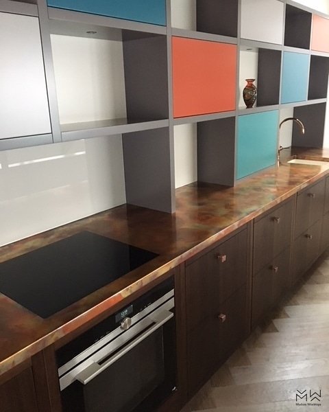 'The most beautiful things are not perfect, they are special'
Project finished back in November @isleofwight. Burned copper worktop, collaboration with #chamberfurniture, what else can I say!
#modumworktops #copperkitchen #bespoke #unique #copperideas #kitchen #tradectory #unique