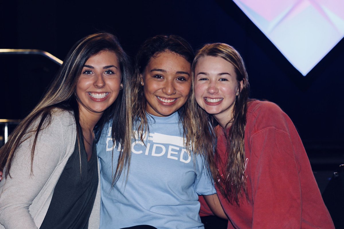 alison_diste's tweet photo. Such an amazing day getting baptized with my best friend .@ayeitsbreezy4 &amp; Couldn’t be more thankful for @bmazee5 for pushing me to open my heart up to Jesus and for being the one to baptize me:) ❤️ https://t.co/6vaFgTrDH4