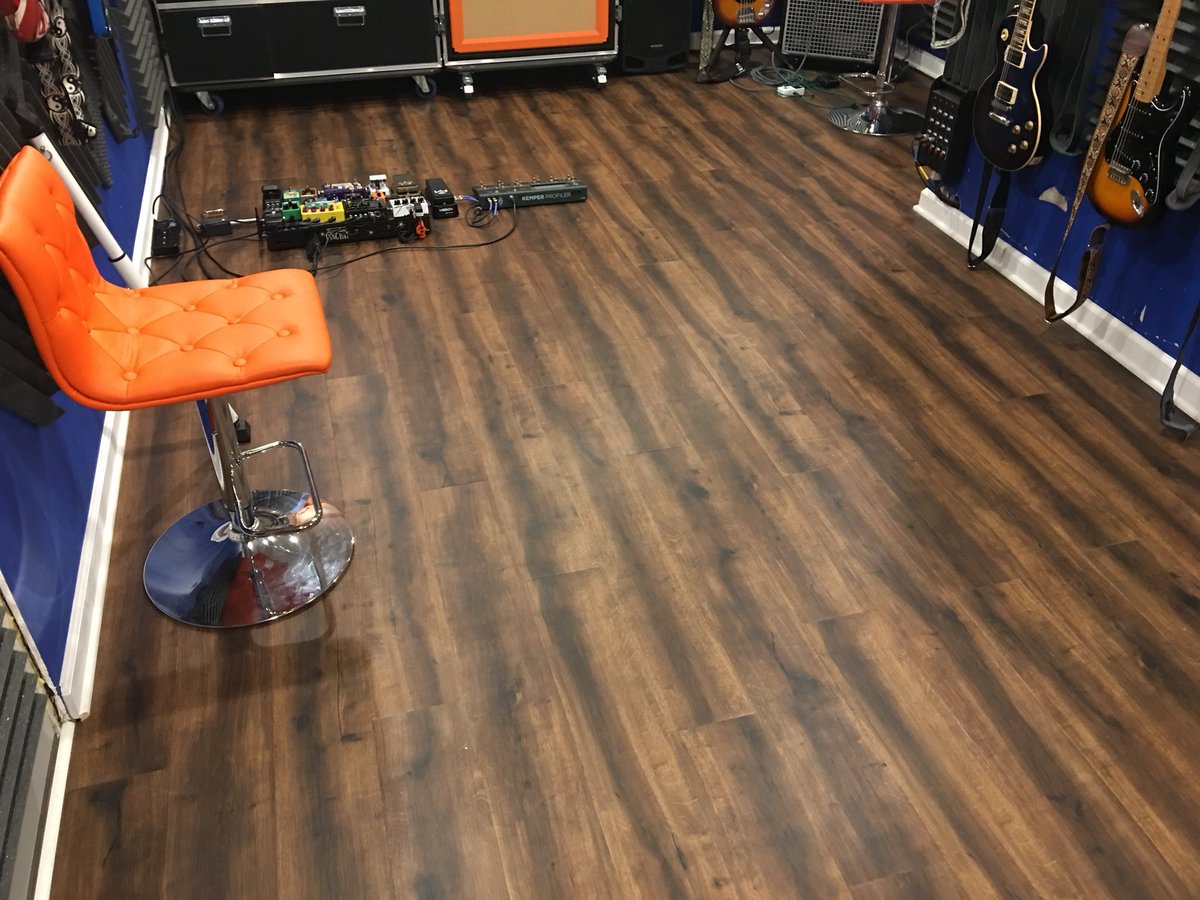 Hunter Lovan On Twitter The New Floor In The Studio Has Helped